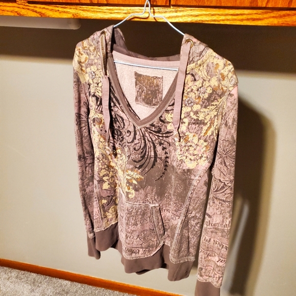Maurices sweatshirt size M - Picture 3 of 6